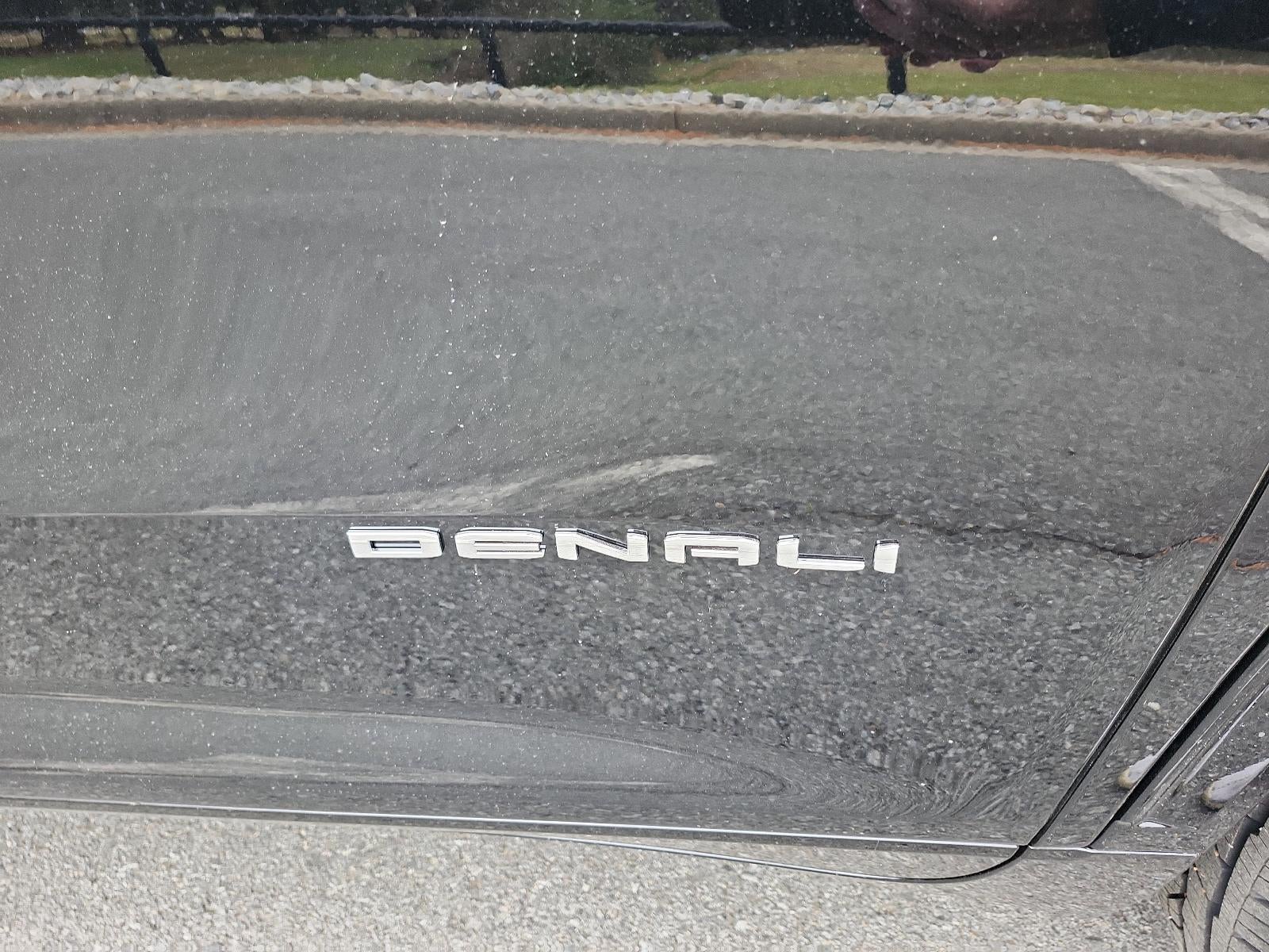 2026 GMC Acadia AWD Denali