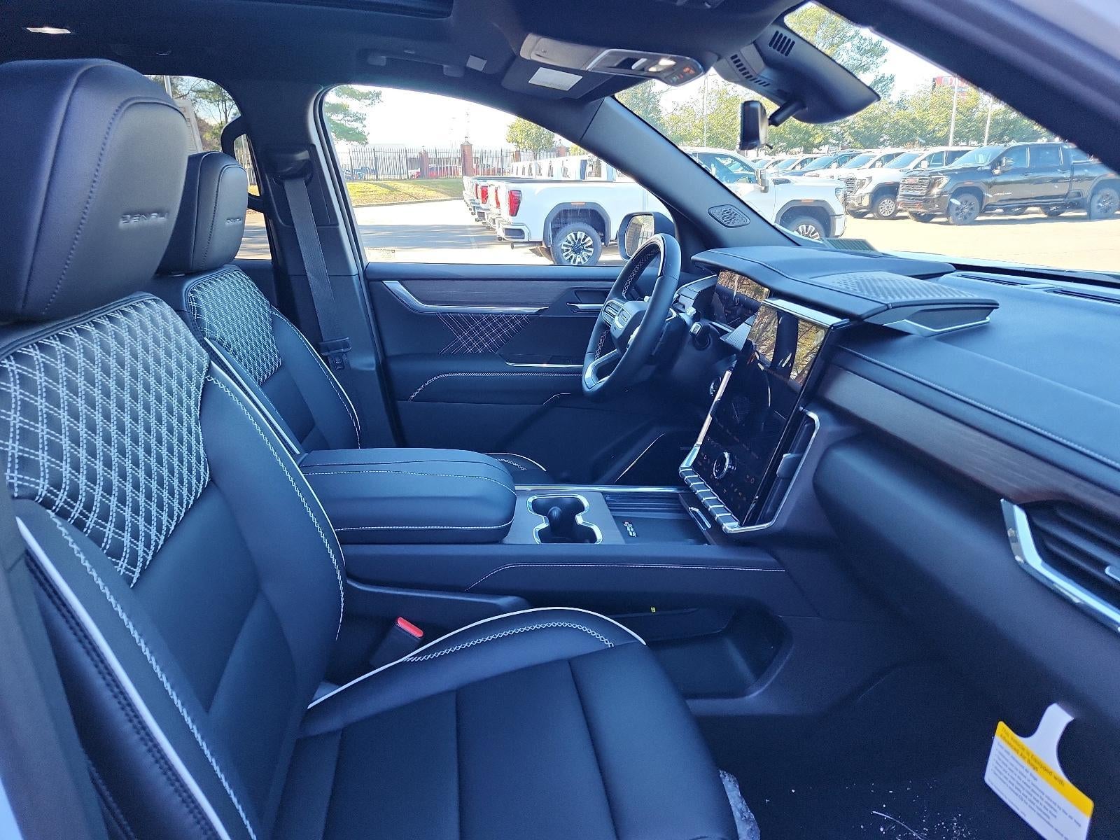 2026 GMC Acadia AWD Denali