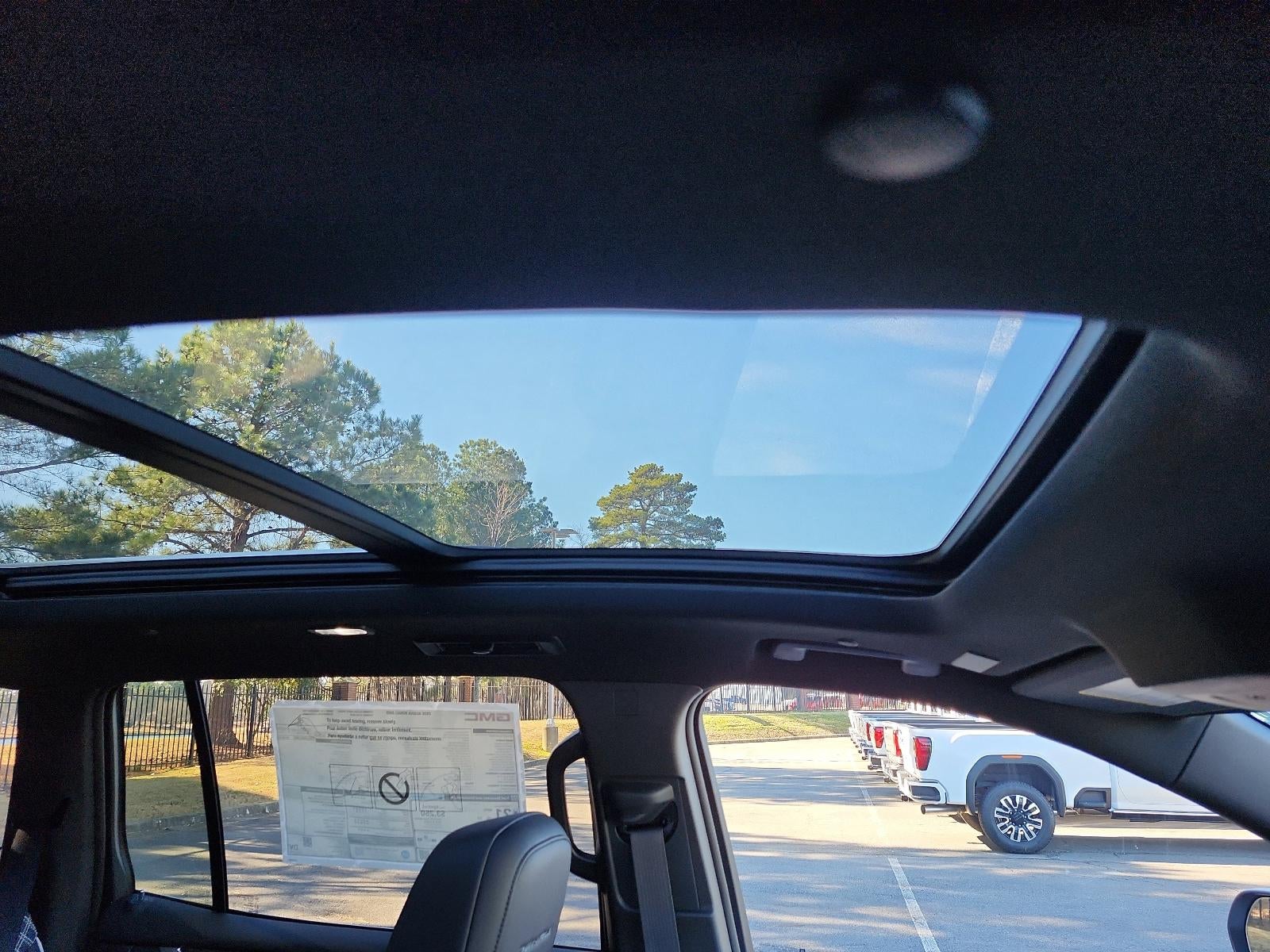 2026 GMC Acadia AWD Denali