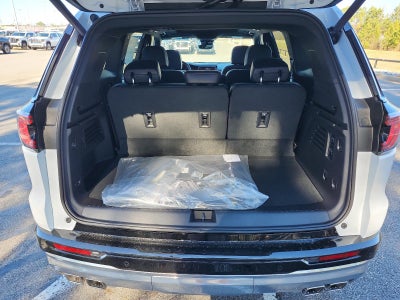 2026 GMC Acadia AWD Denali