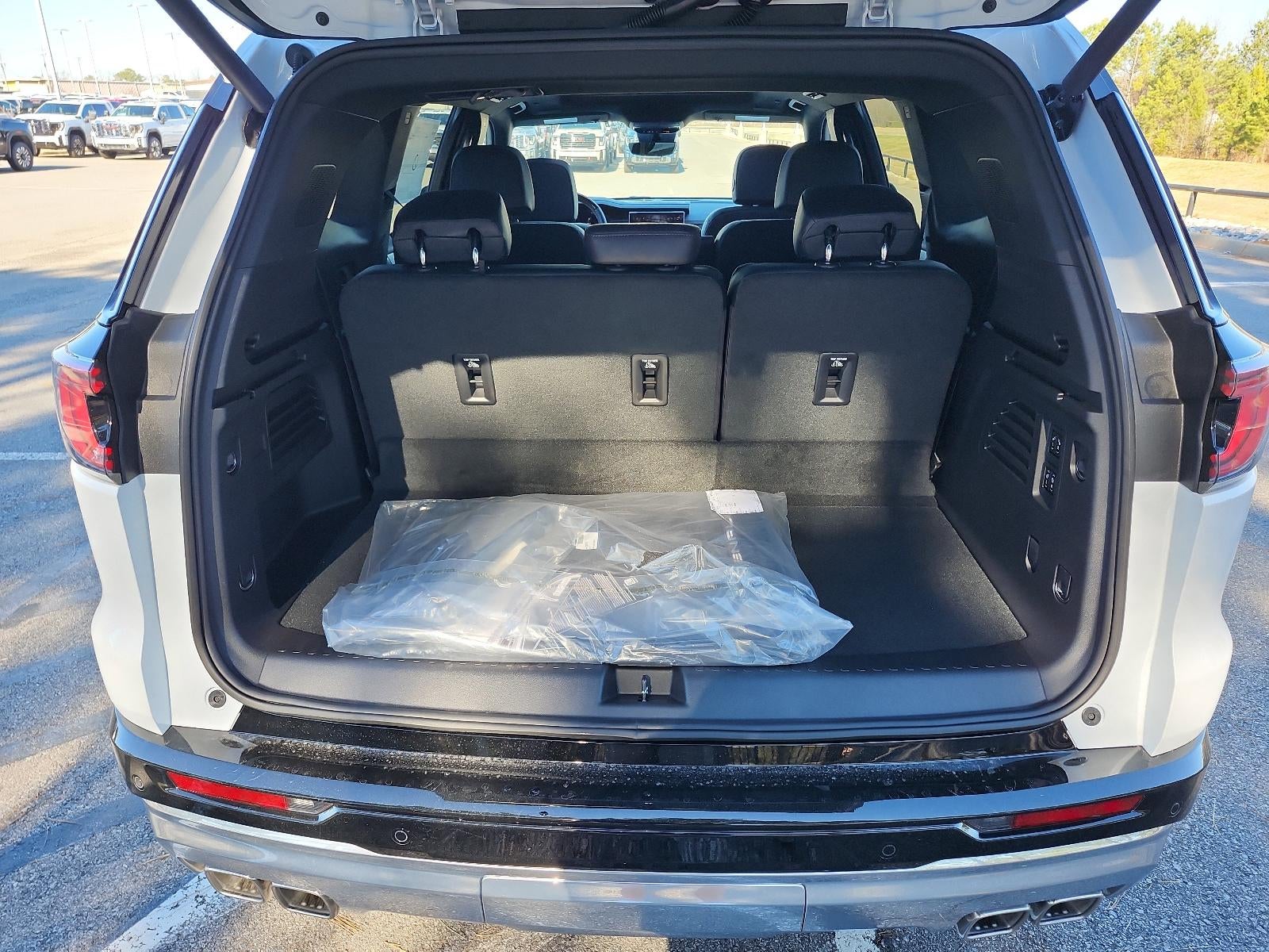 2026 GMC Acadia AWD Denali