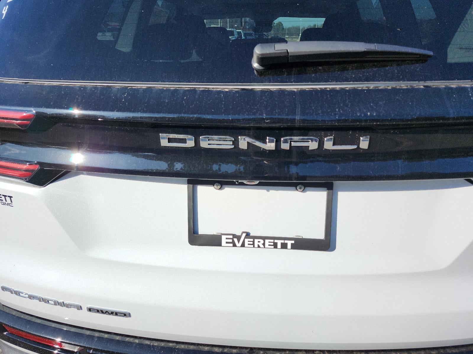 2026 GMC Acadia AWD Denali