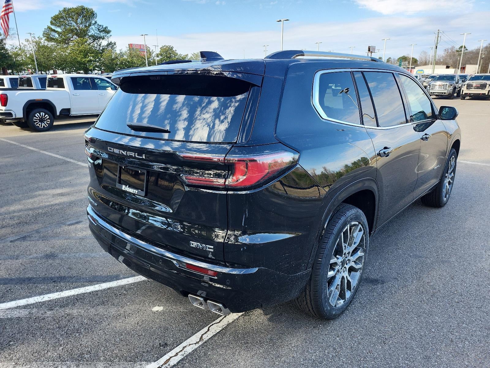 2026 GMC Acadia FWD Denali Ultimate
