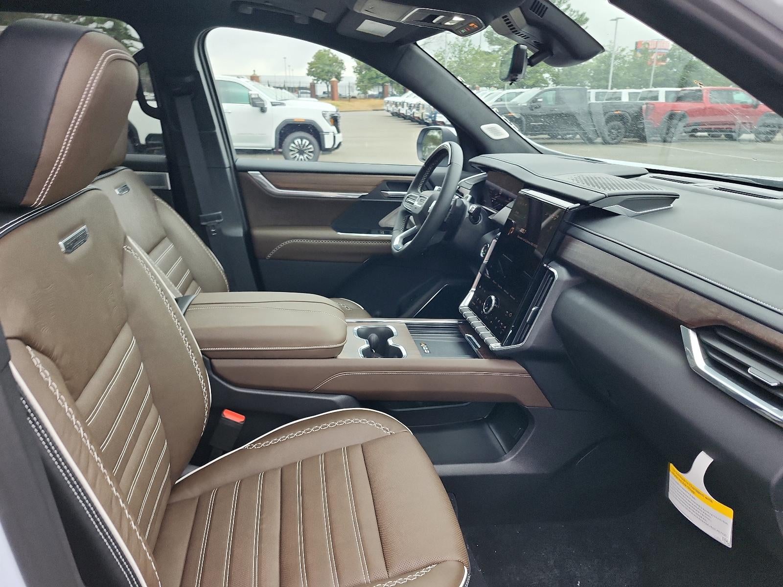 2026 GMC Acadia FWD Denali Ultimate