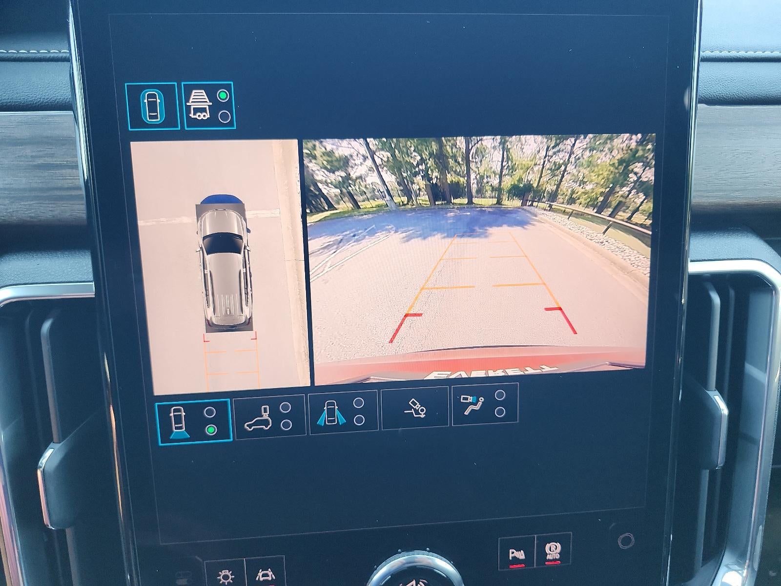 2027 GMC Acadia Denali Ultimate - Photo 16