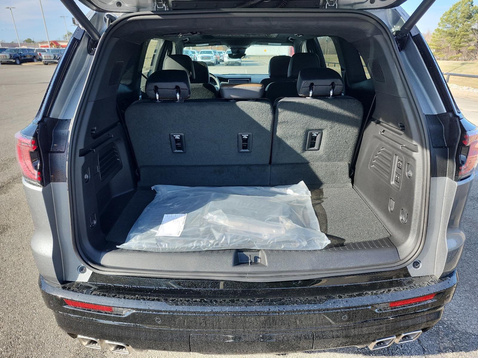 2026 GMC Acadia FWD Denali Ultimate