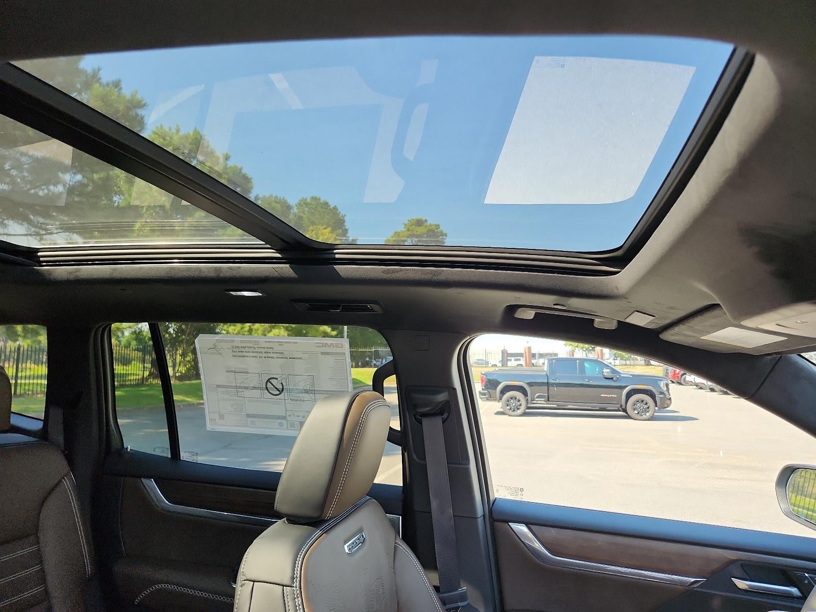 2027 GMC Acadia FWD Denali Ultimate