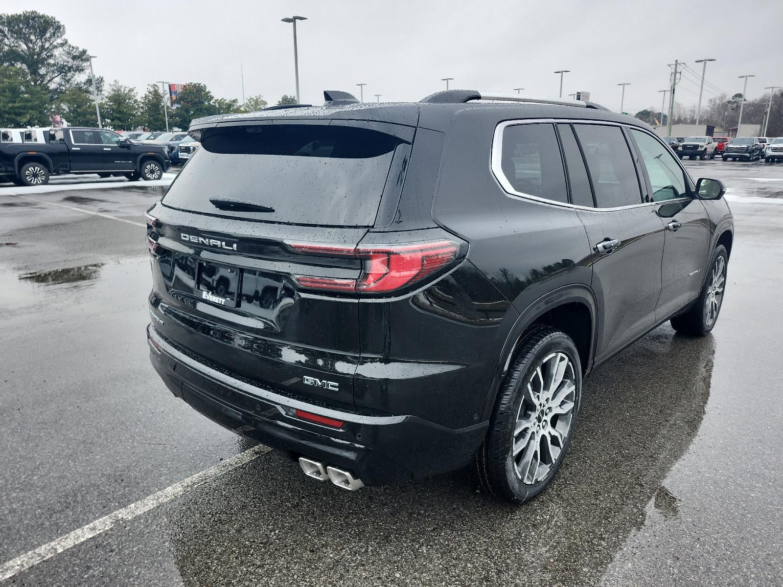 2026 GMC Acadia FWD Denali Ultimate