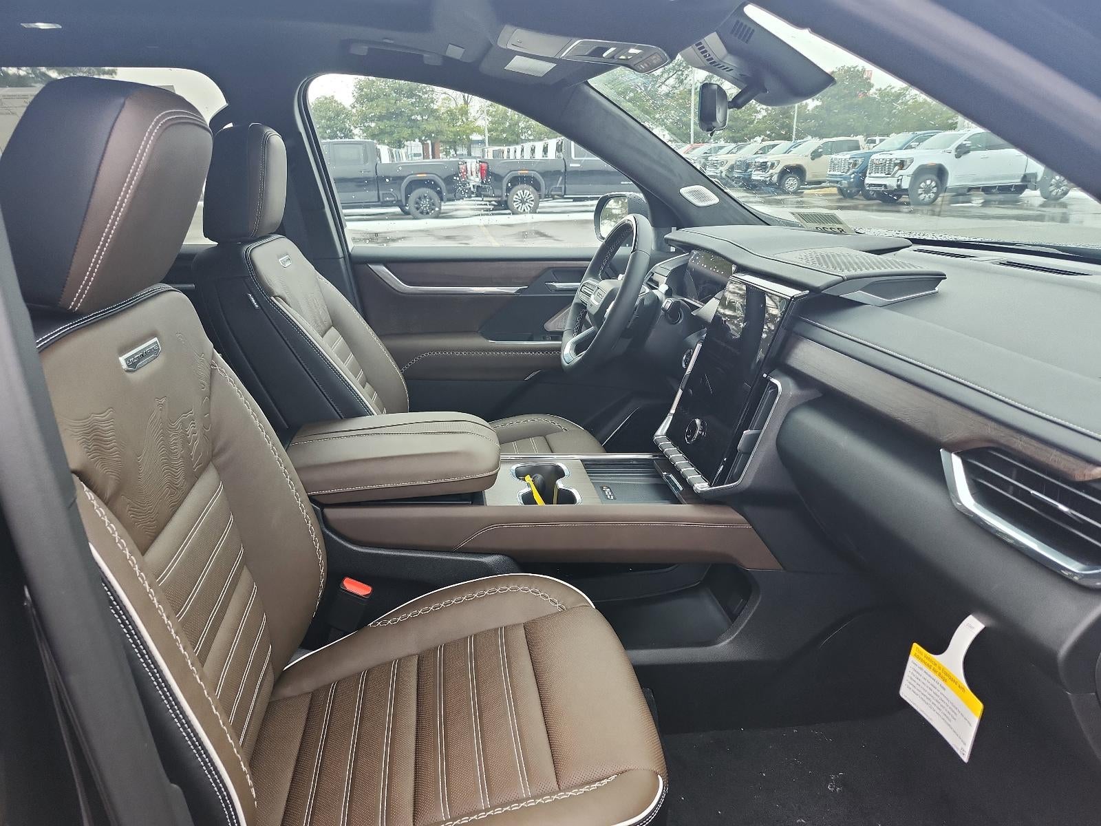 2026 GMC Acadia FWD Denali Ultimate