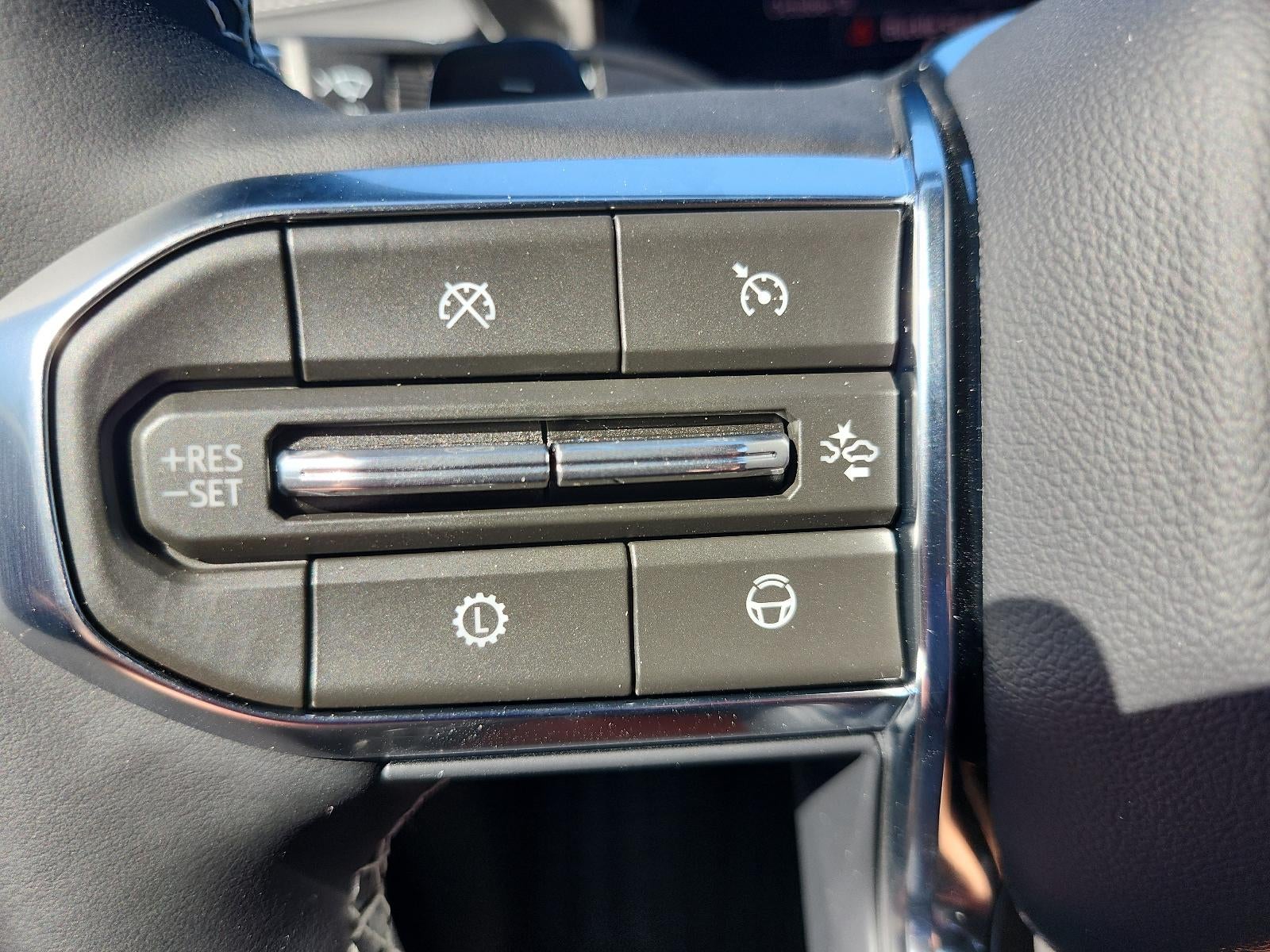2027 GMC Acadia FWD Denali Ultimate