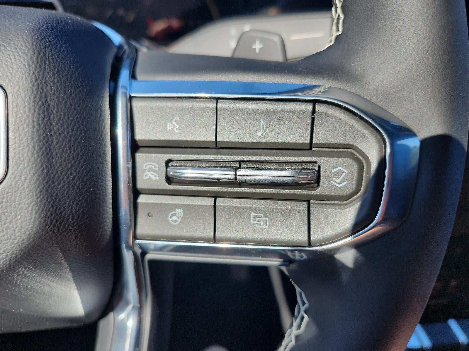 2026 GMC Acadia FWD Denali Ultimate