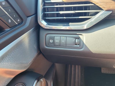 2027 GMC Acadia FWD Denali Ultimate