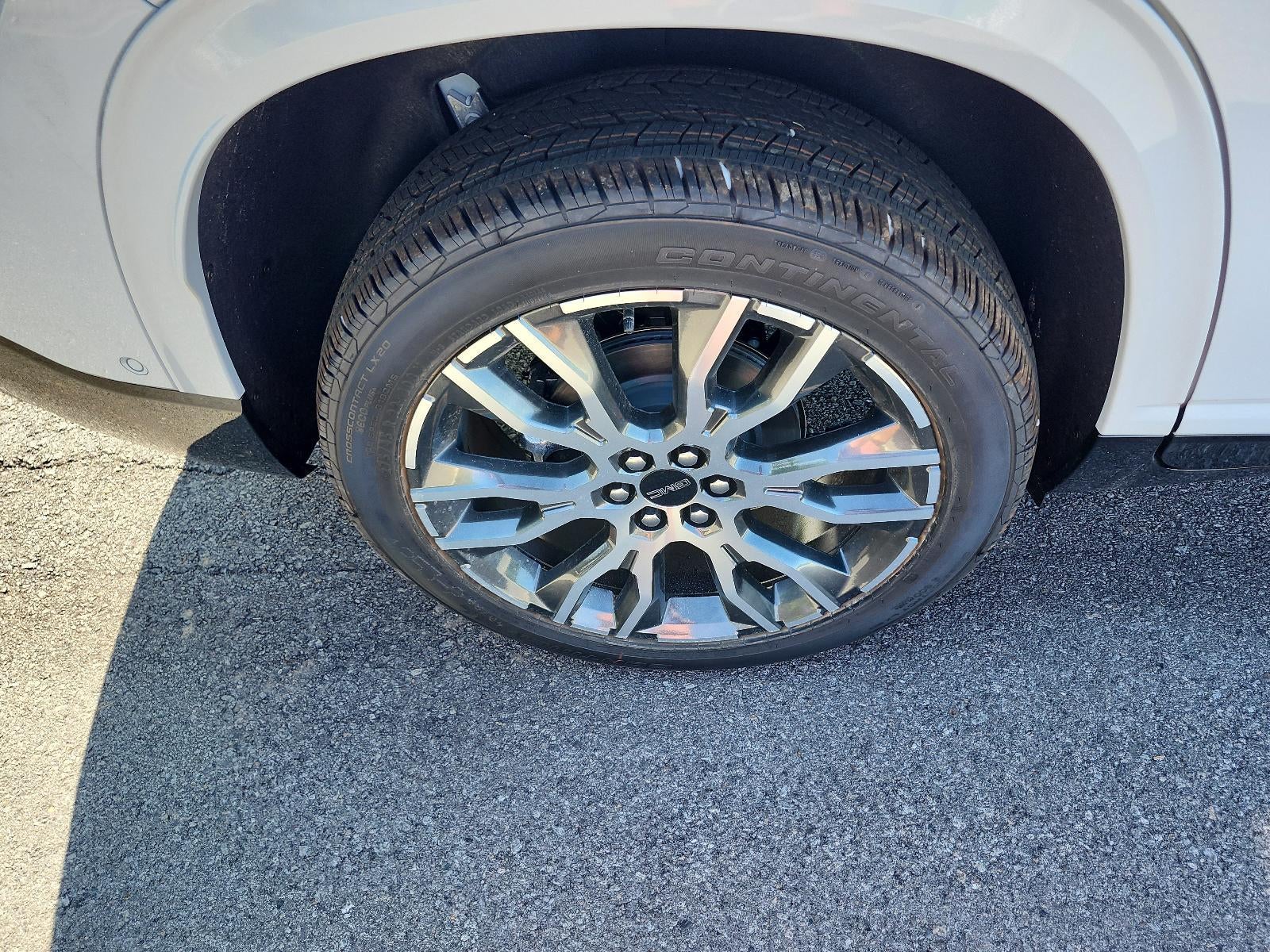 2027 GMC Acadia FWD Denali Ultimate