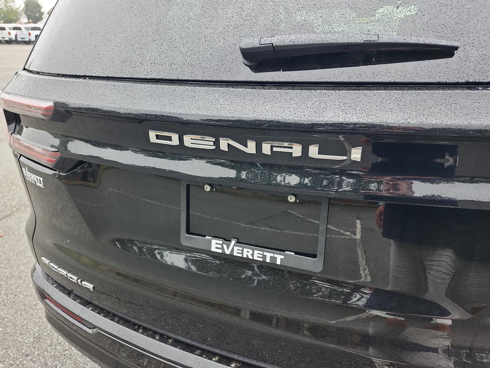 2026 GMC Acadia FWD Denali Ultimate