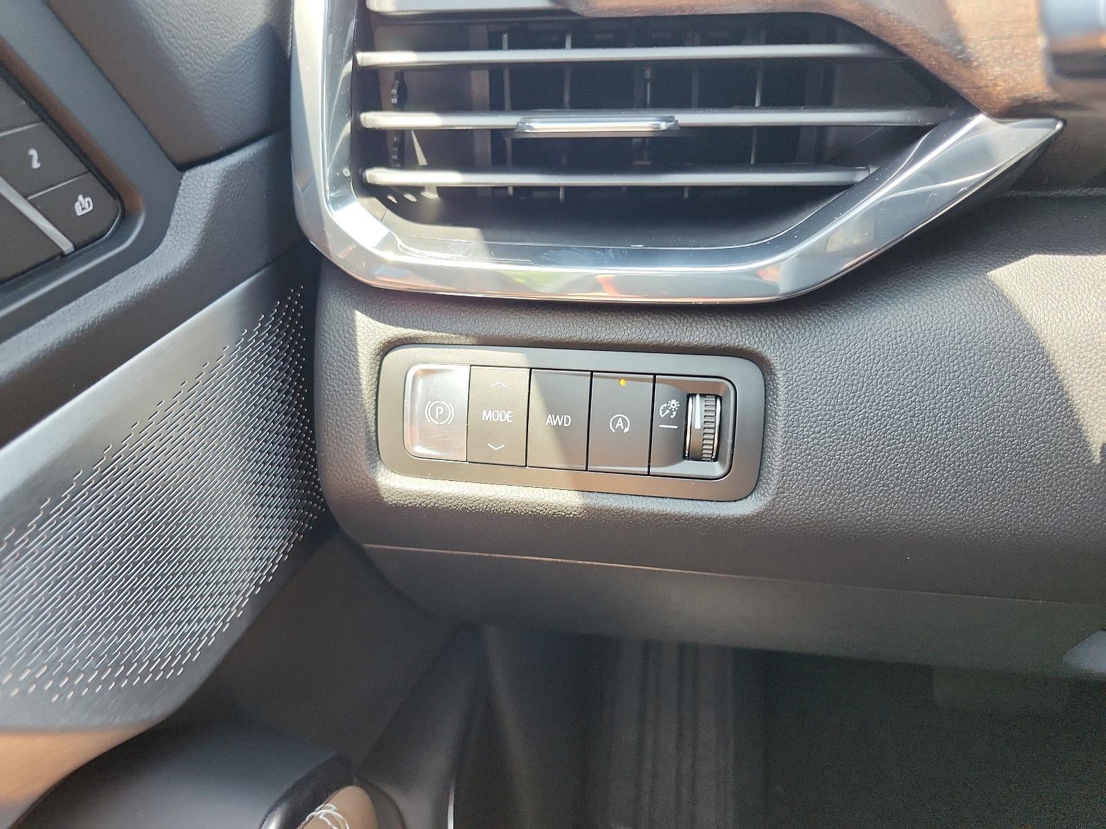 2026 GMC Acadia AWD Denali Ultimate