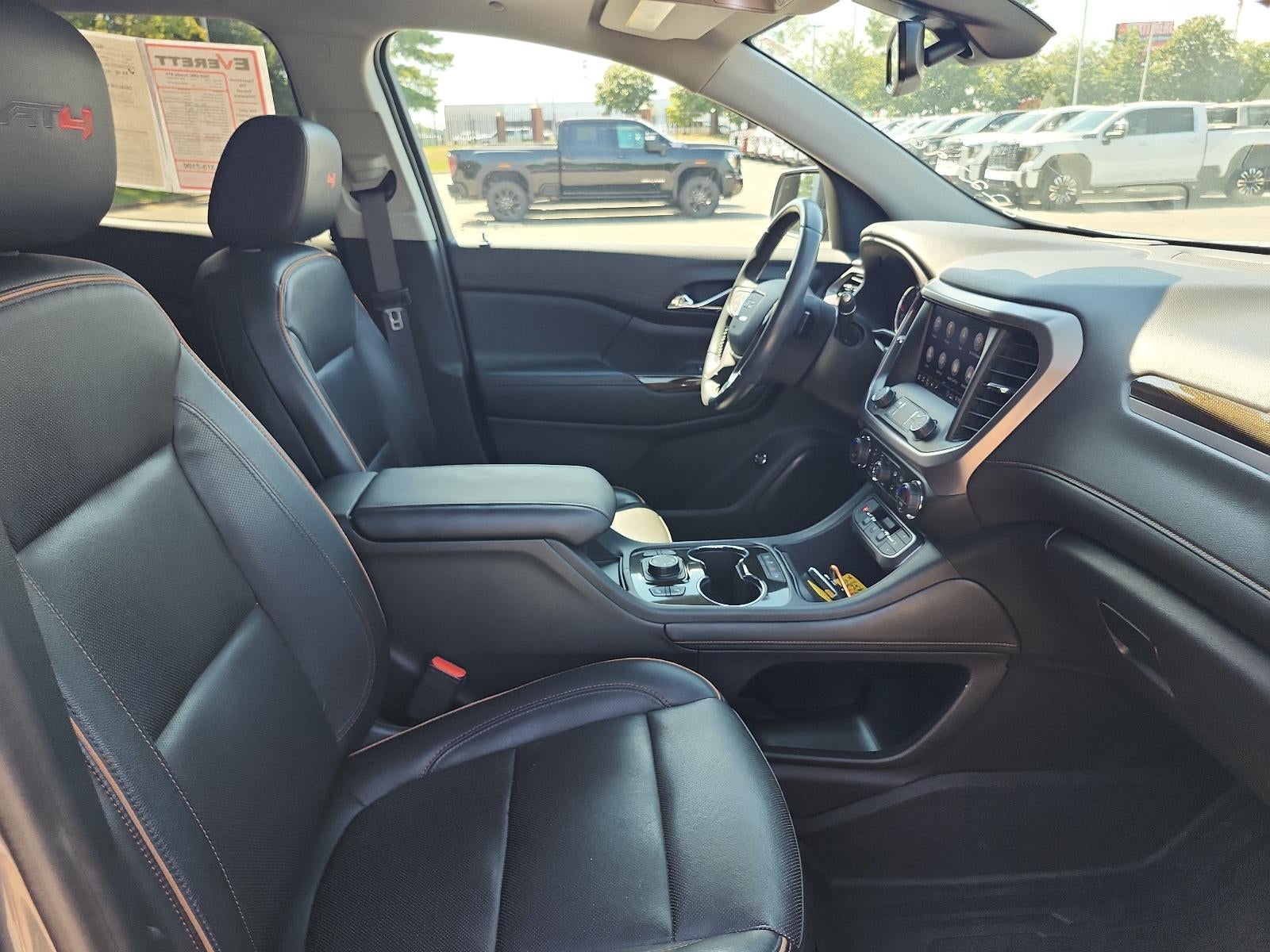 2020 GMC Acadia AT4