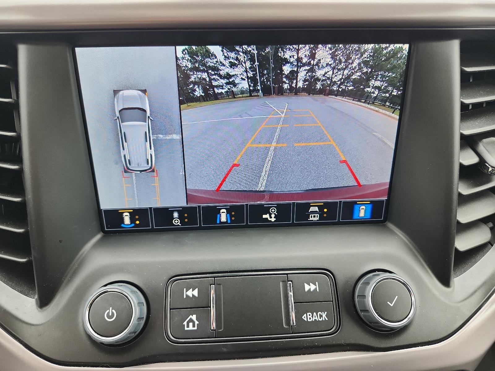 2023 GMC Acadia AT4