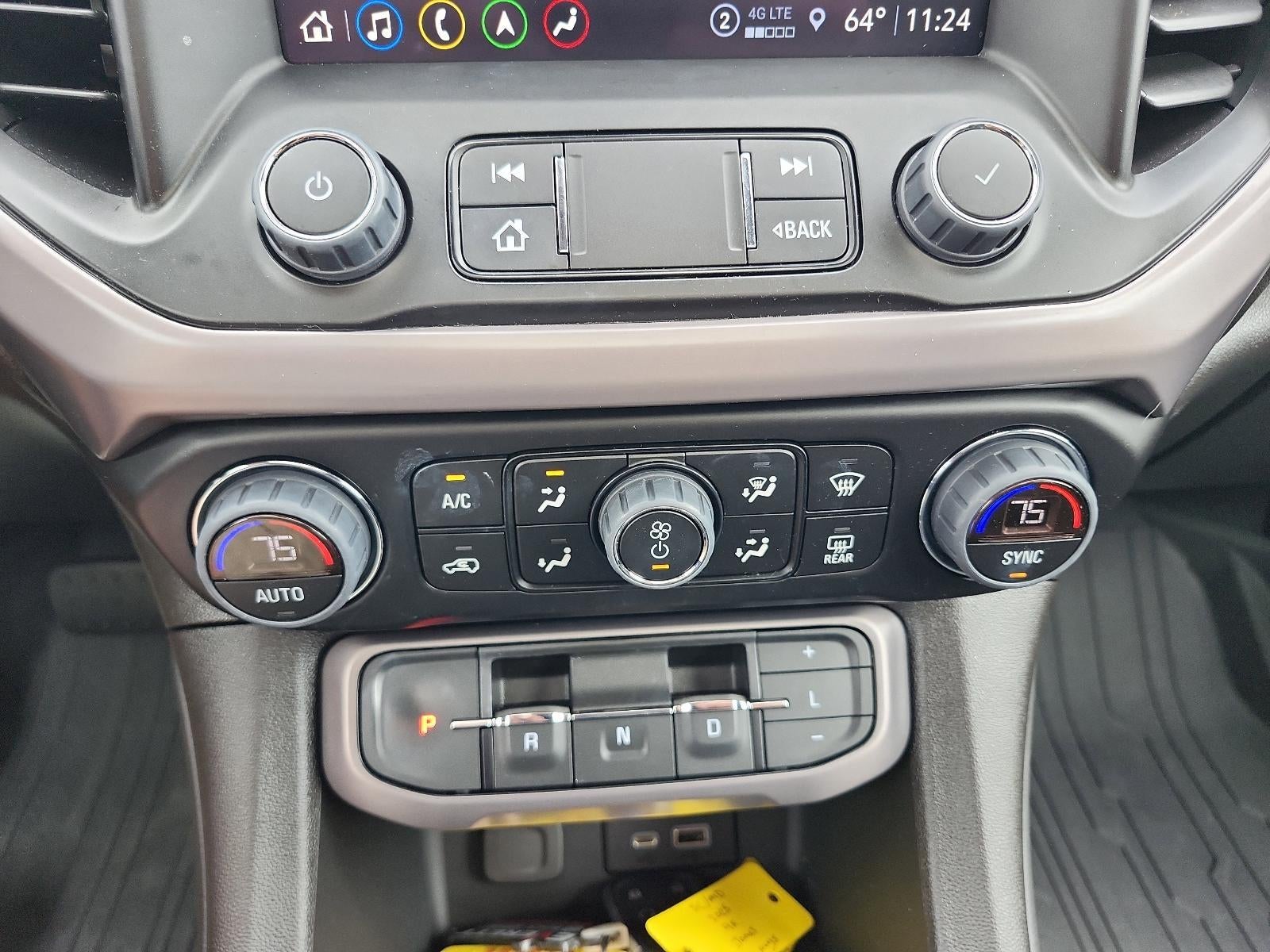 2023 GMC Acadia AT4
