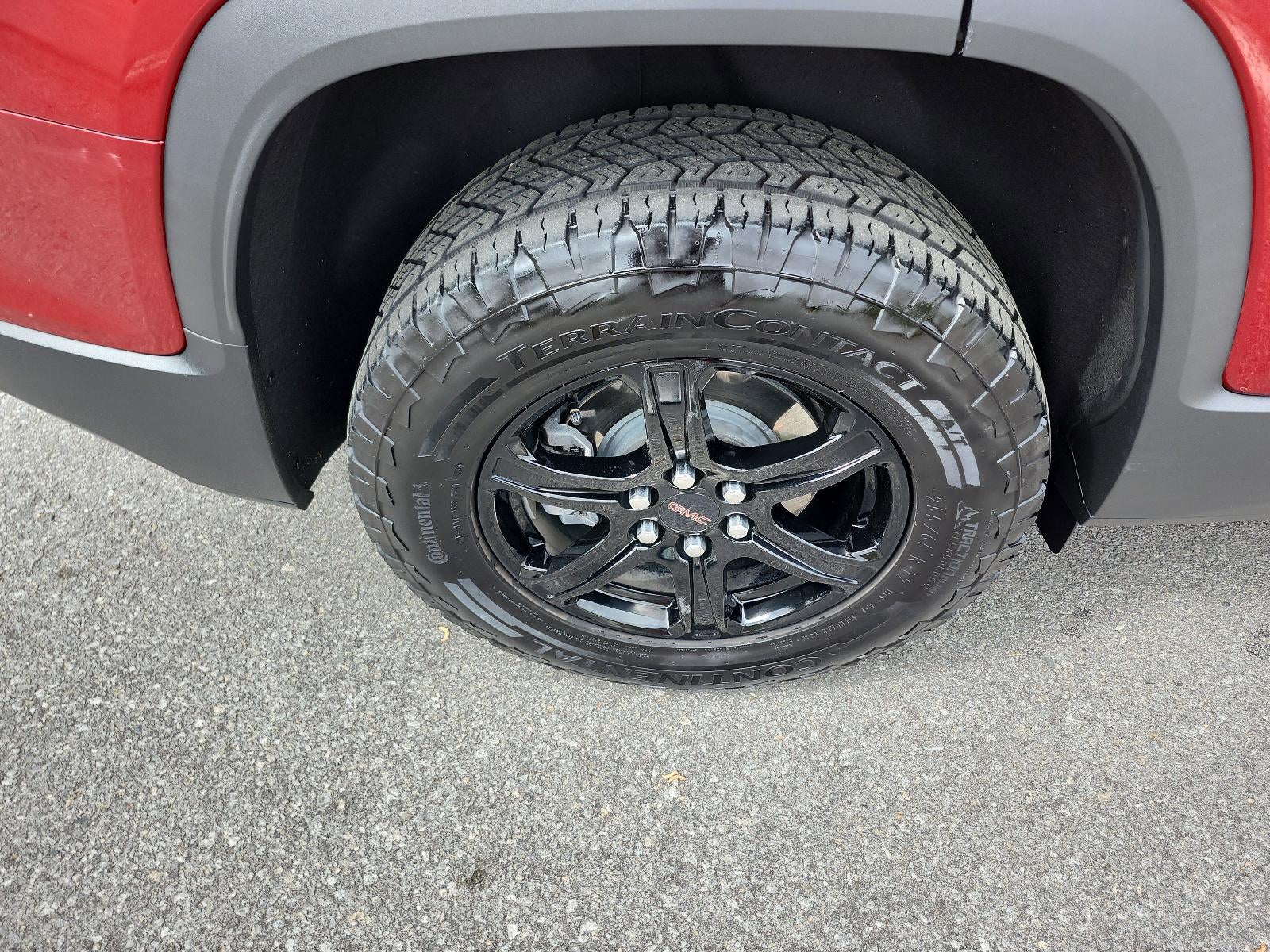 2023 GMC Acadia AT4