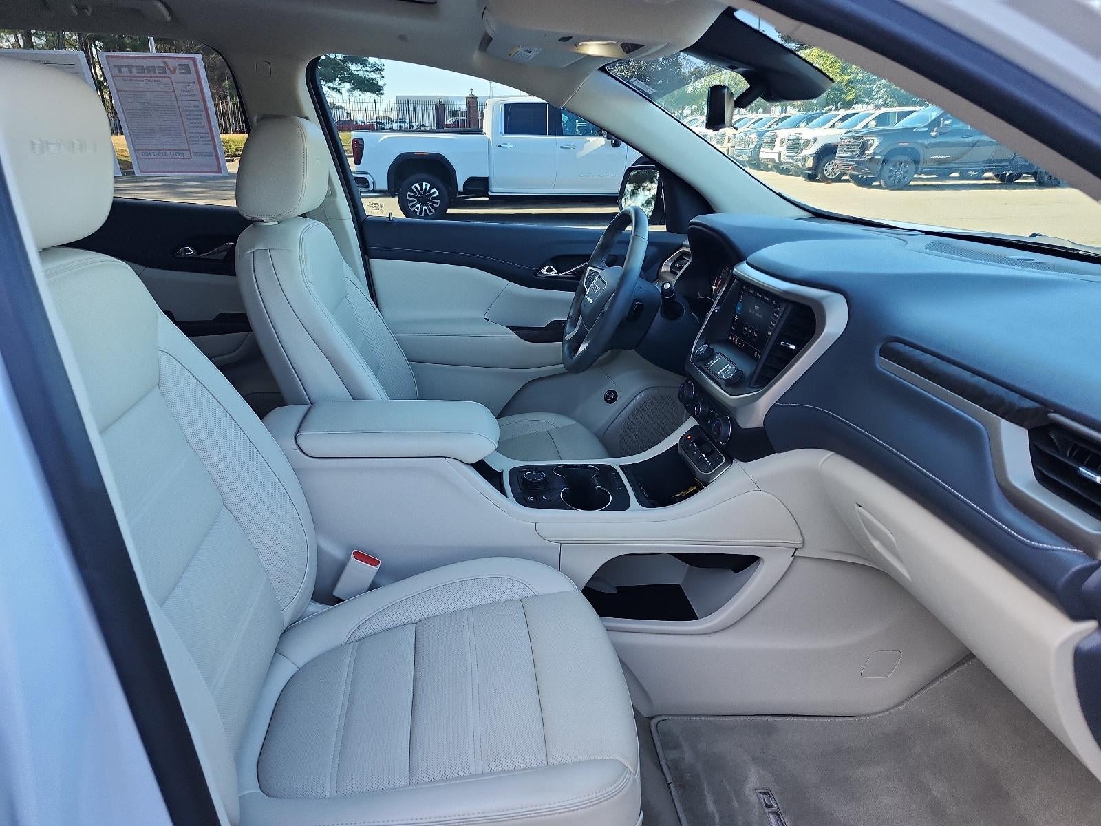 2020 GMC Acadia Denali