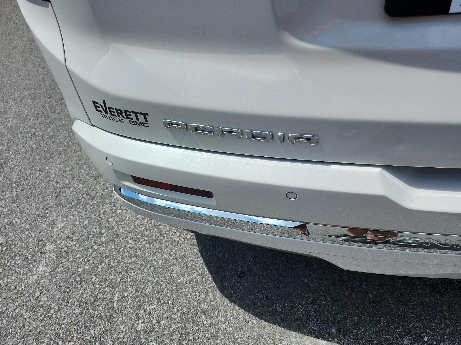 2020 GMC Acadia Denali