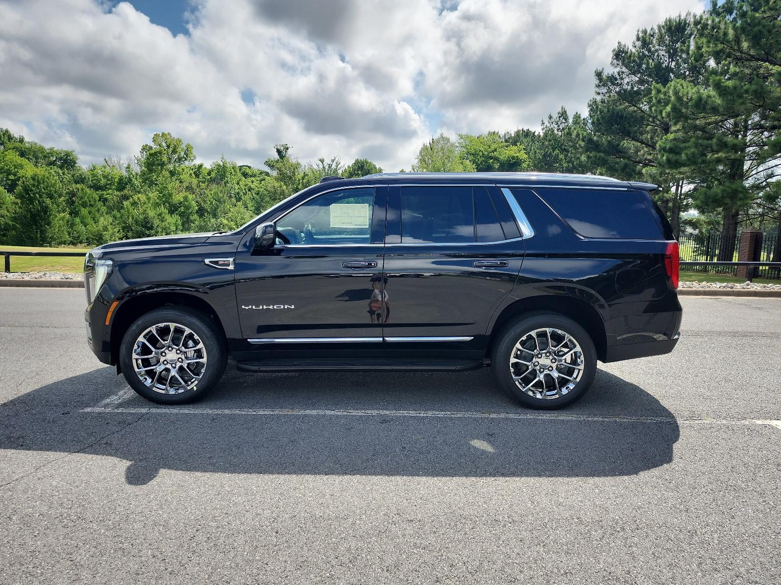 2026 GMC Yukon 2WD 4dr Elevation