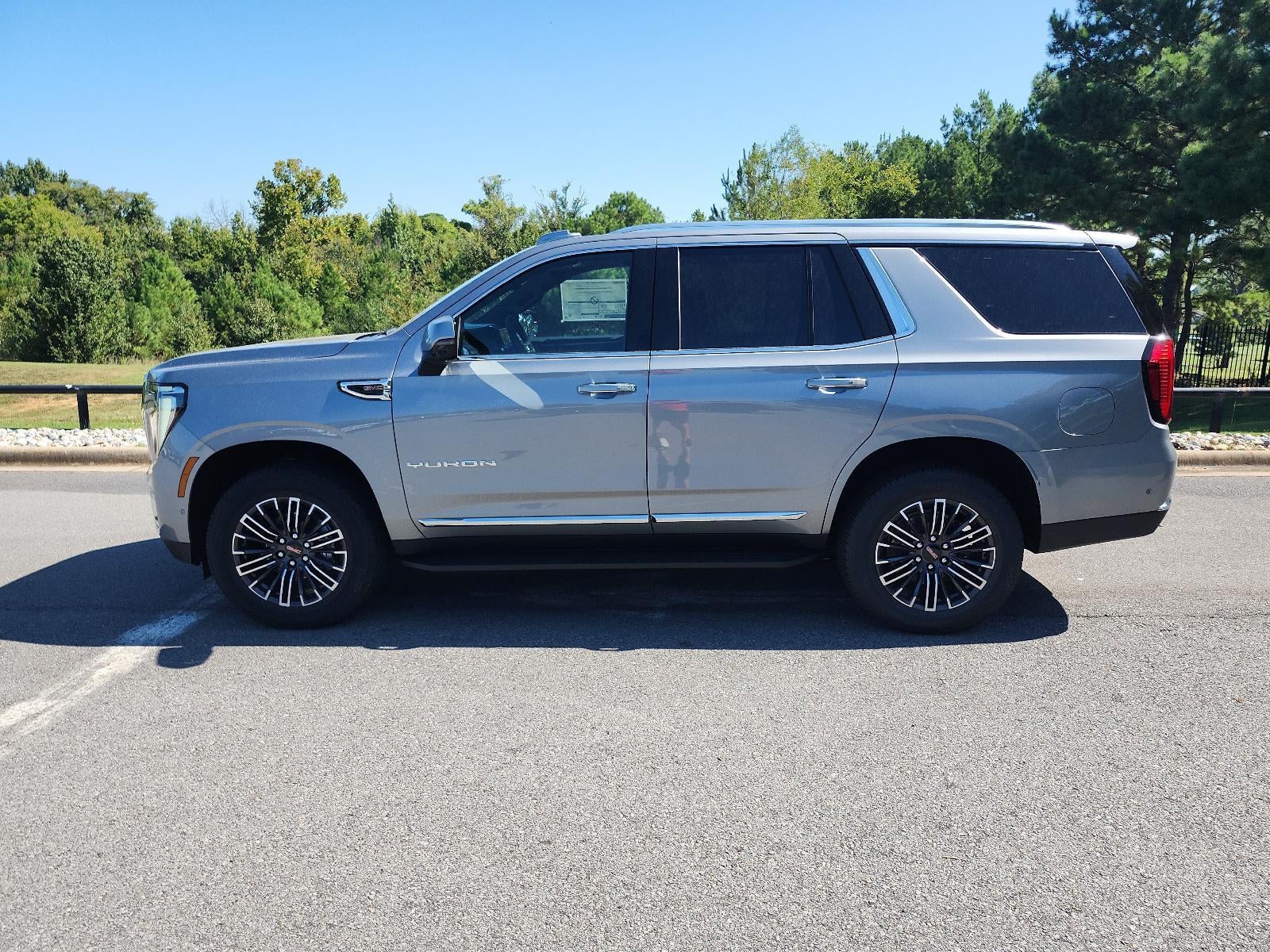 2027 GMC Yukon 2WD 4dr Elevation
