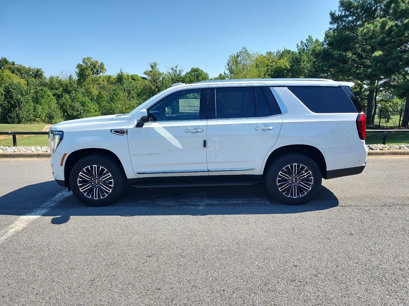 2027 GMC Yukon 2WD 4dr Elevation