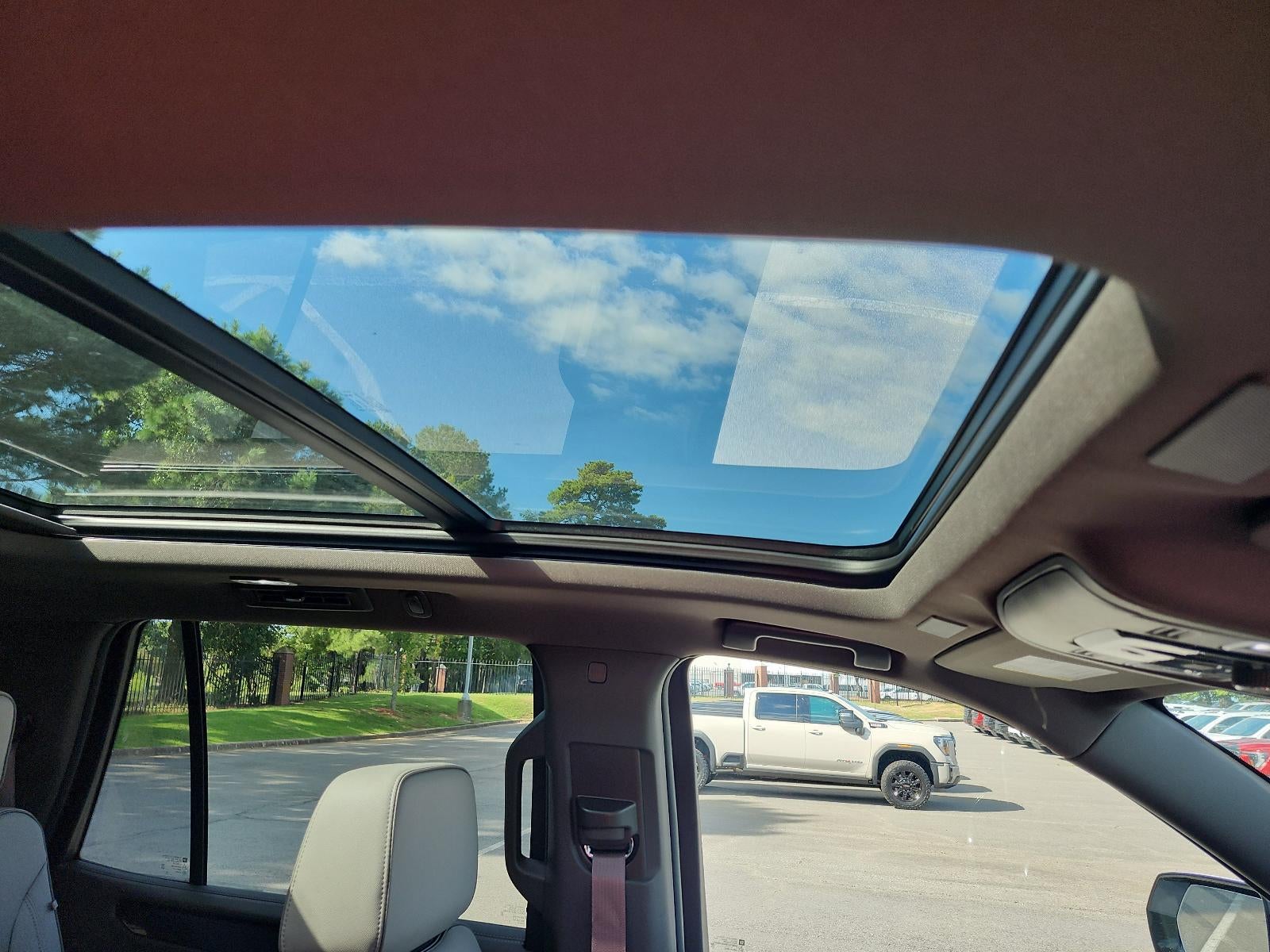 2027 GMC Yukon 2WD 4dr Elevation