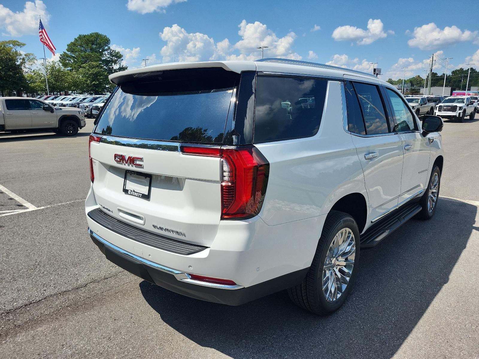 2027 GMC Yukon 4WD 4dr Elevation