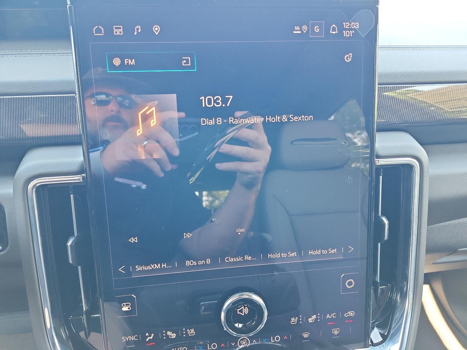 2027 GMC Yukon 4WD 4dr Elevation