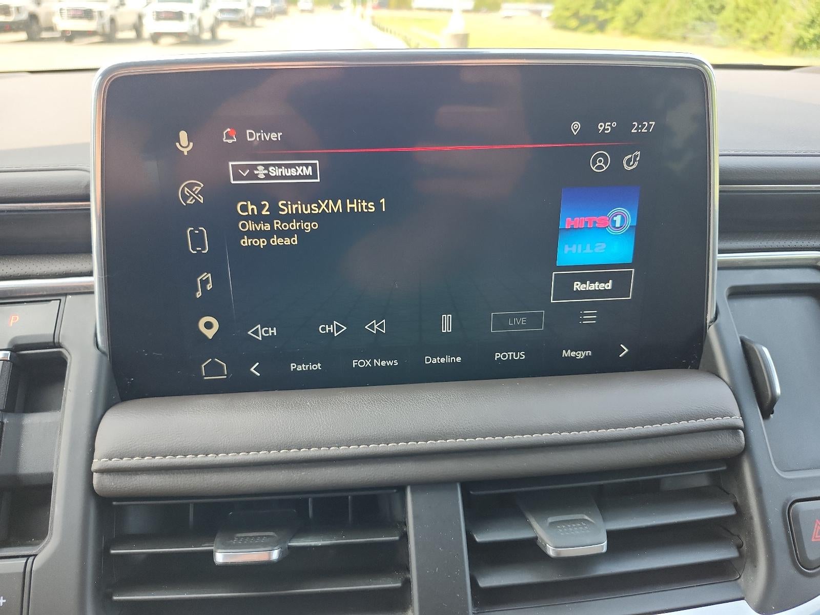 2023 GMC Yukon SLT - Photo 16