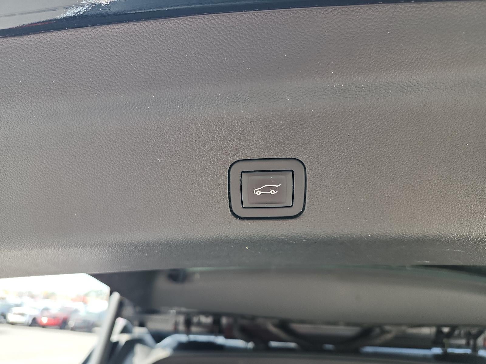 2025 GMC Yukon Elevation - Photo 11