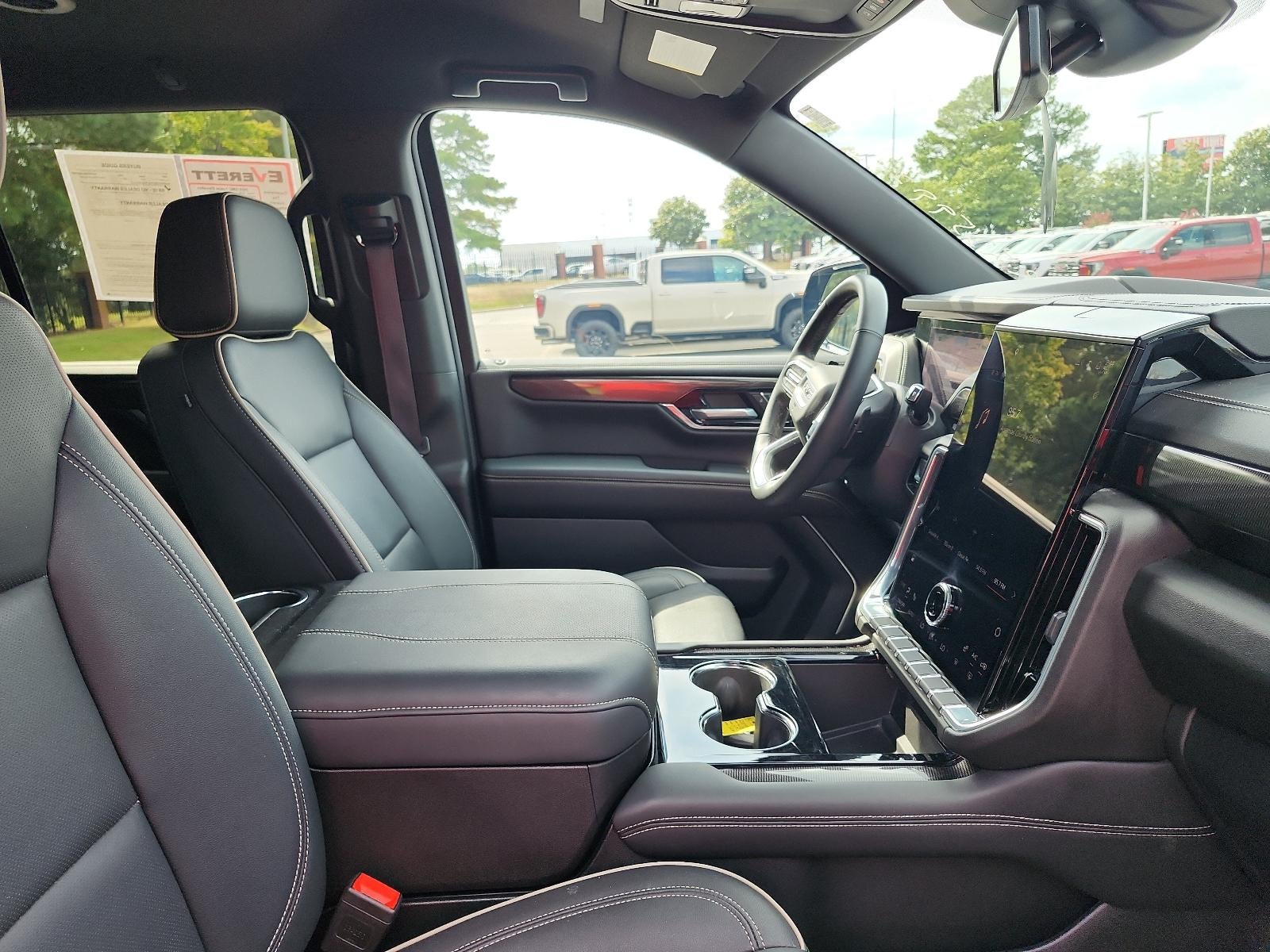 2025 GMC Yukon Elevation - Photo 8