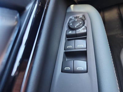 2027 GMC Yukon 4WD 4dr AT4