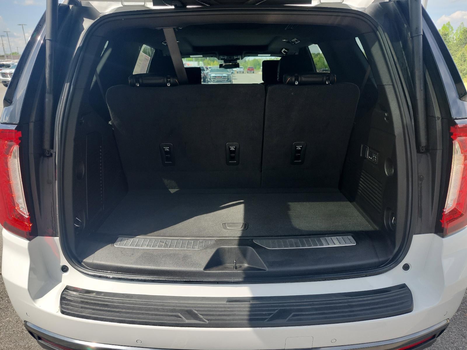 2024 GMC Yukon AT4