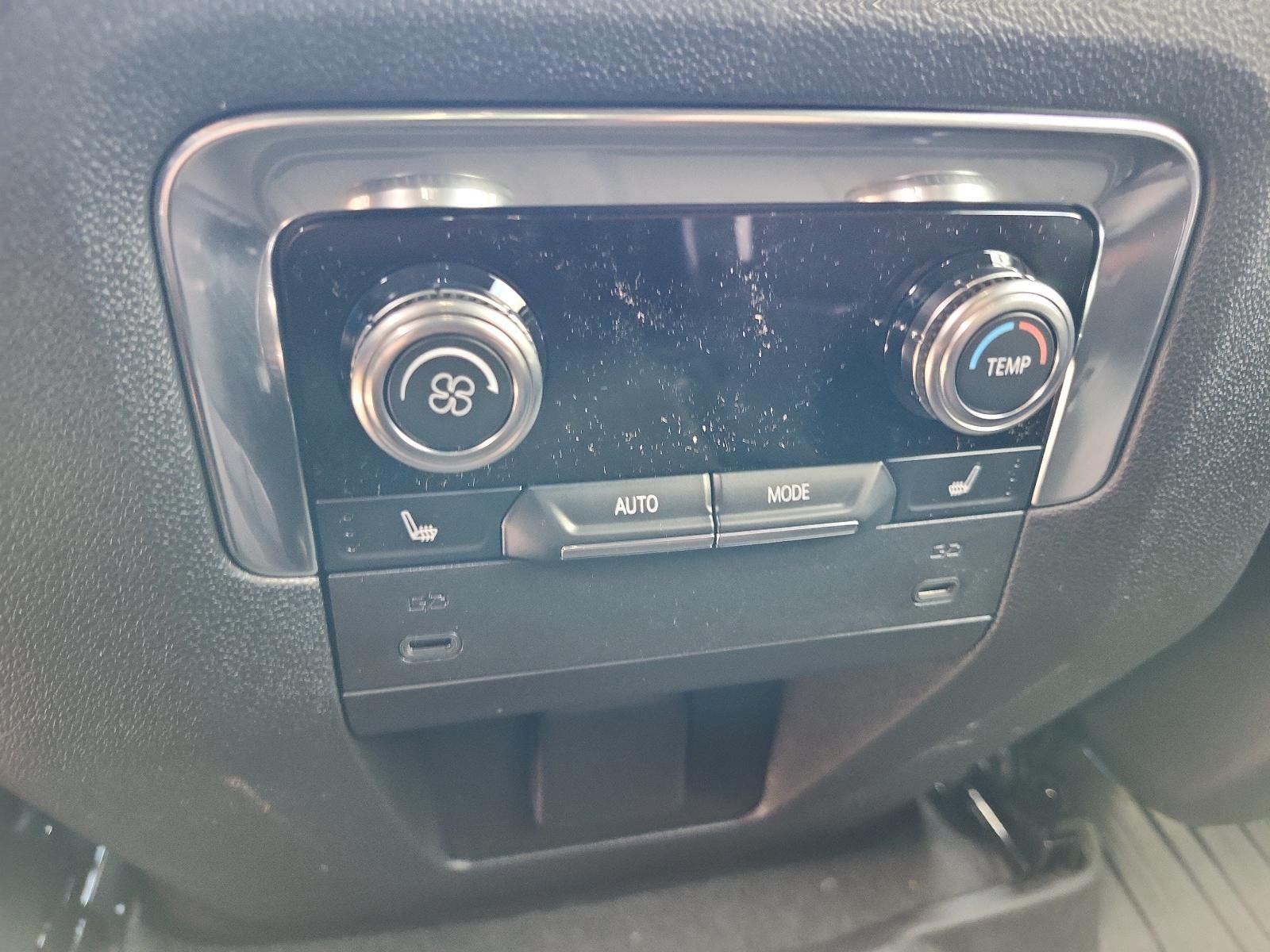 2027 GMC Yukon 4WD 4dr AT4