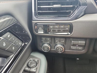 2026 GMC Yukon 4WD 4dr AT4