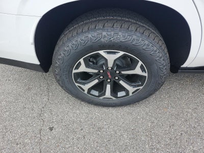 2026 GMC Yukon 4WD 4dr AT4