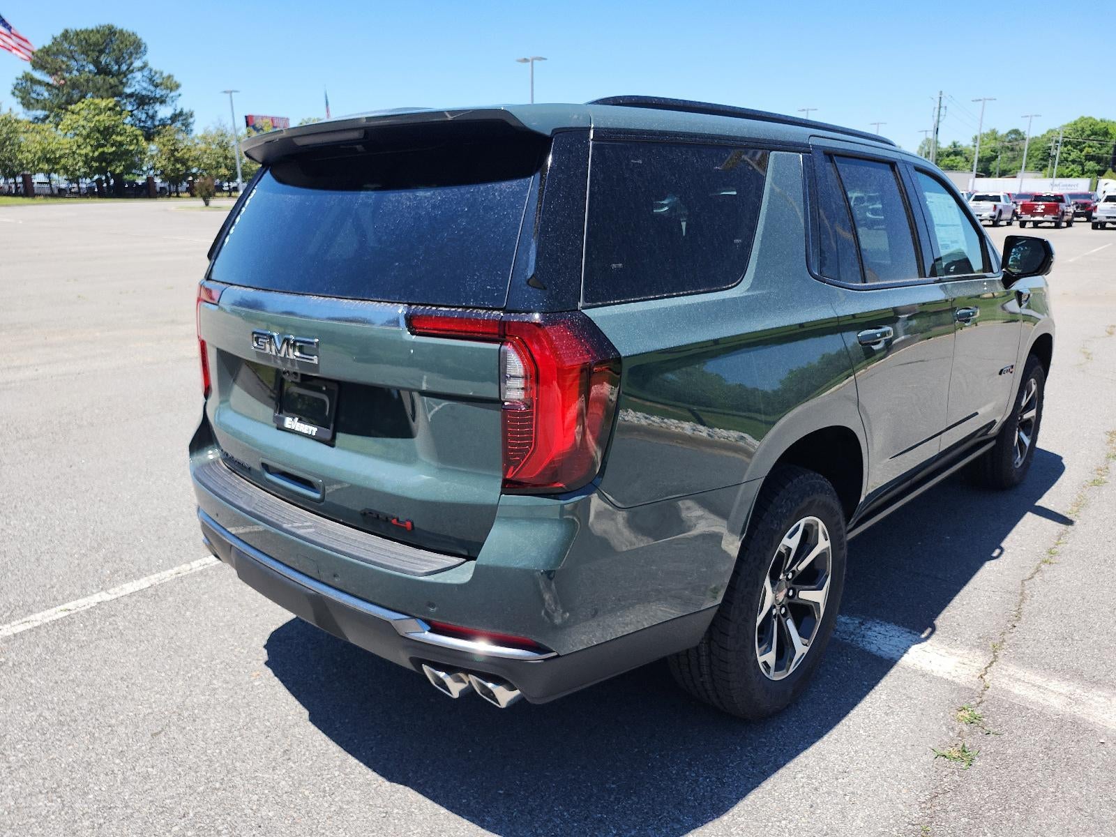 2026 GMC Yukon 4WD 4dr AT4