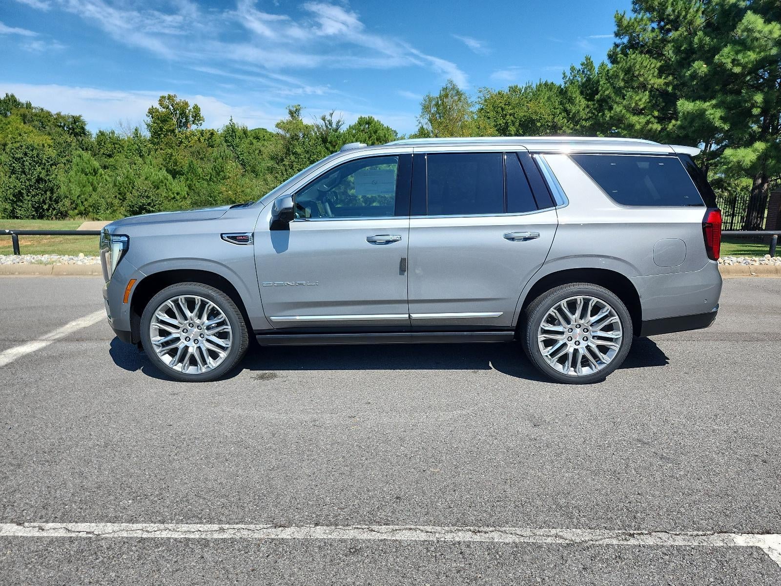 2027 GMC Yukon 4WD 4dr Denali