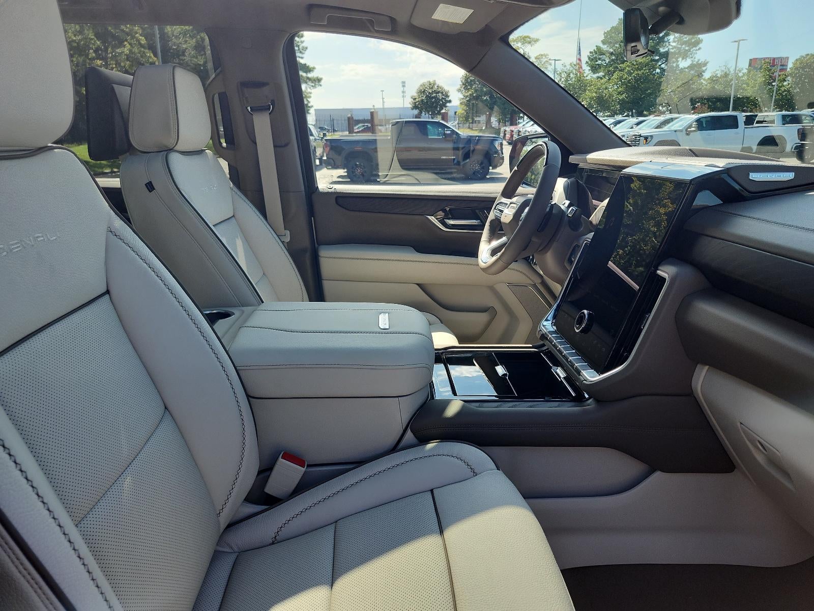 2027 GMC Yukon 4WD 4dr Denali