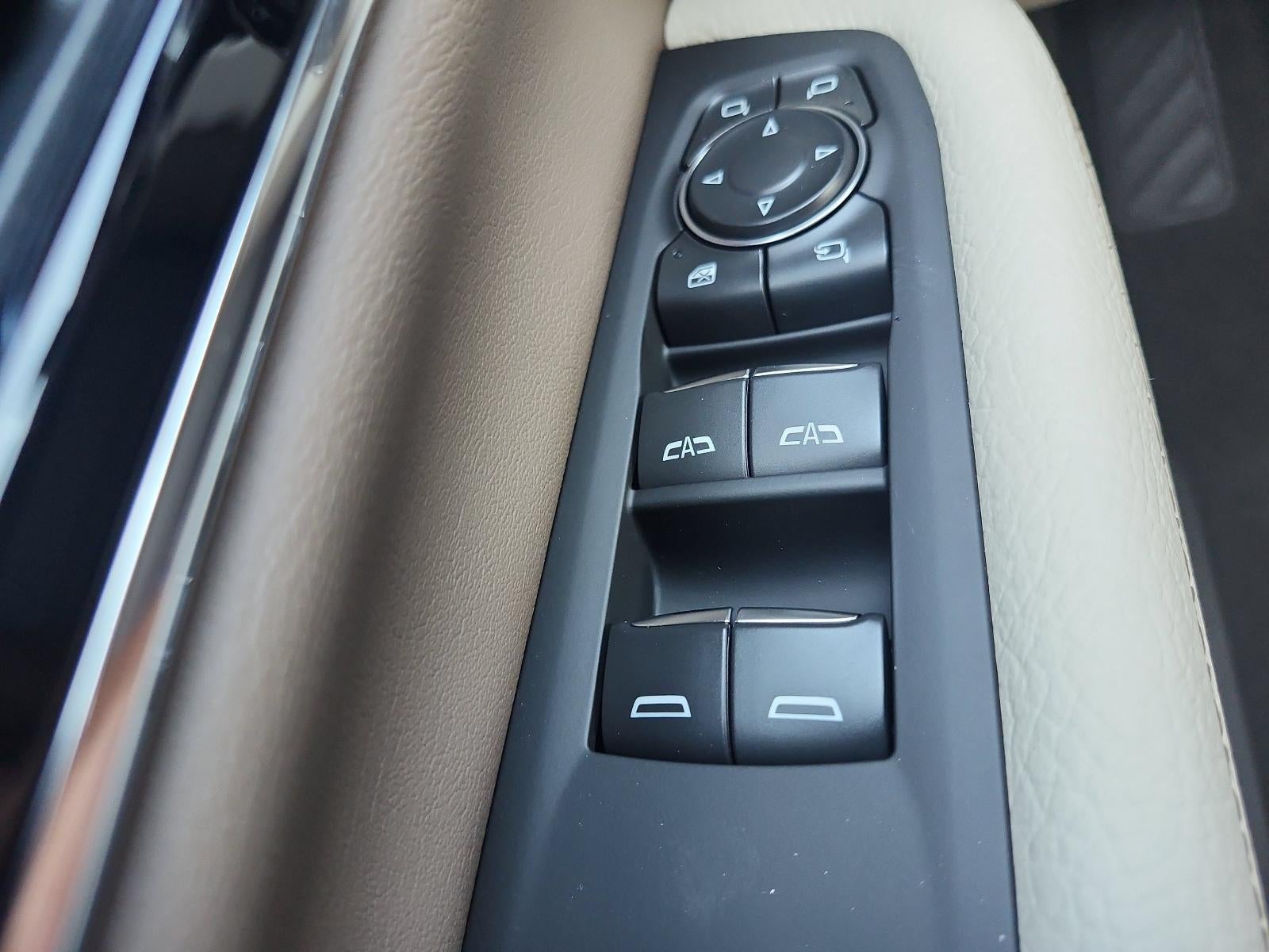 2027 GMC Yukon Denali - Photo 19