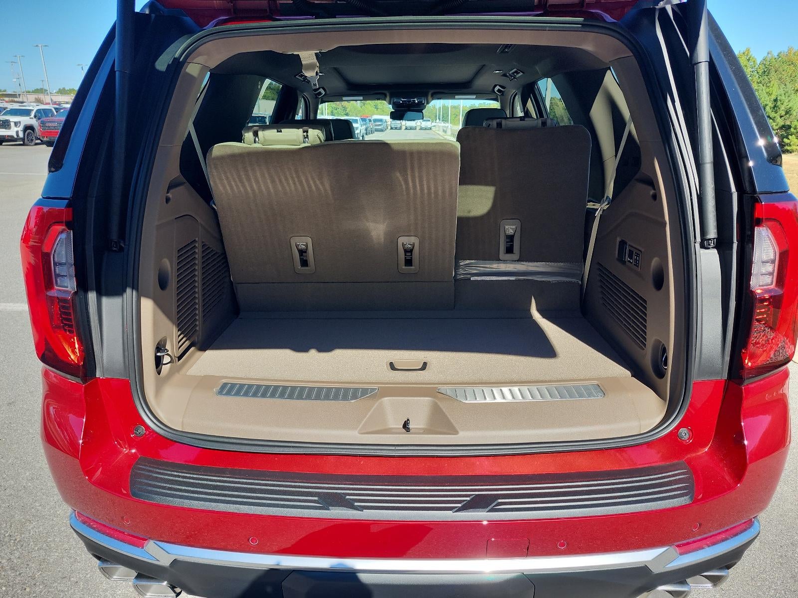 2027 GMC Yukon 4WD 4dr Denali