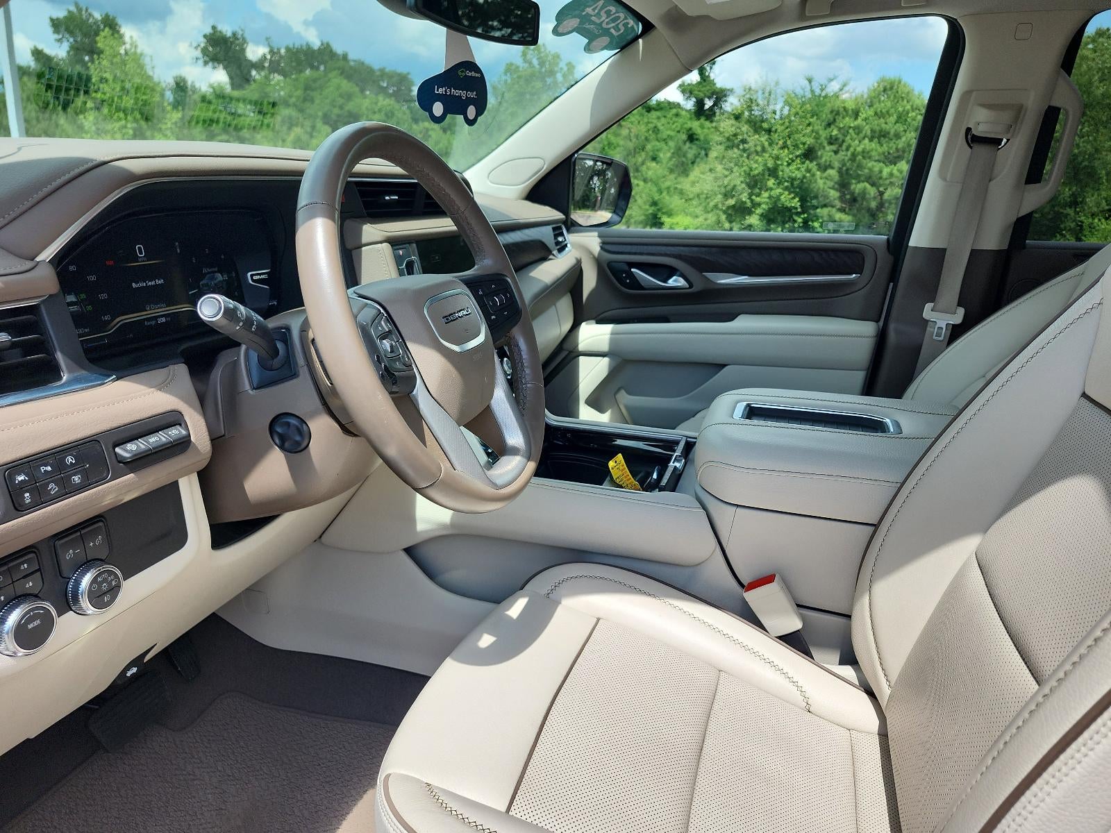 2024 GMC Yukon Denali