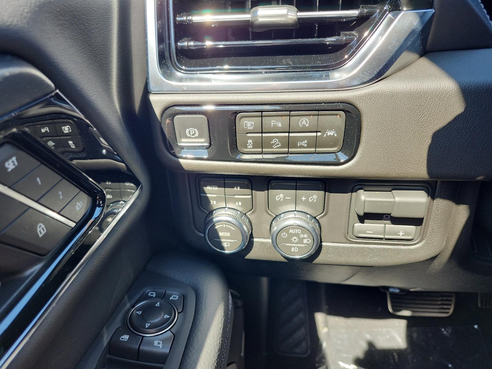 2026 GMC Yukon 4WD 4dr Denali