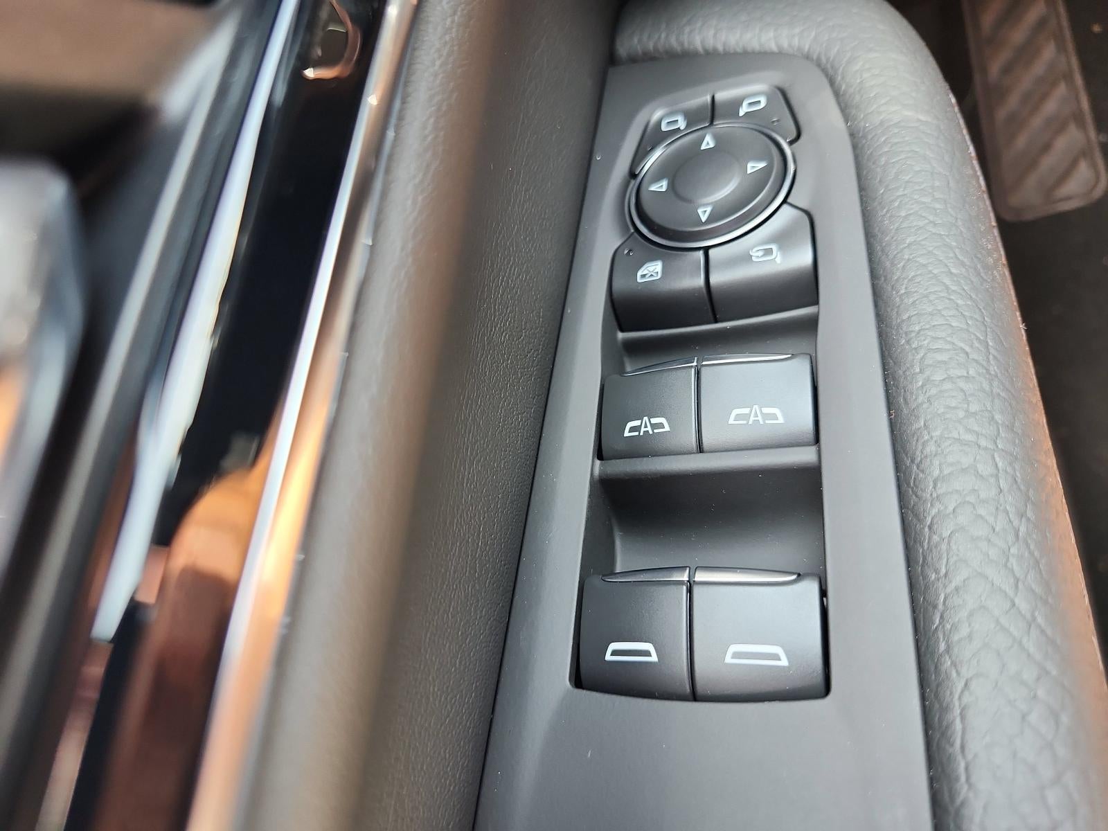 2026 GMC Yukon Denali - Photo 18