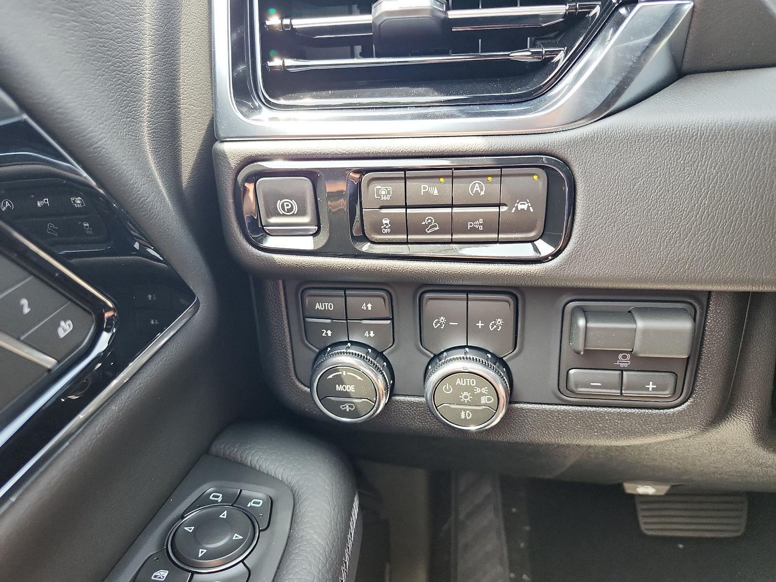 2026 GMC Yukon Denali - Photo 19