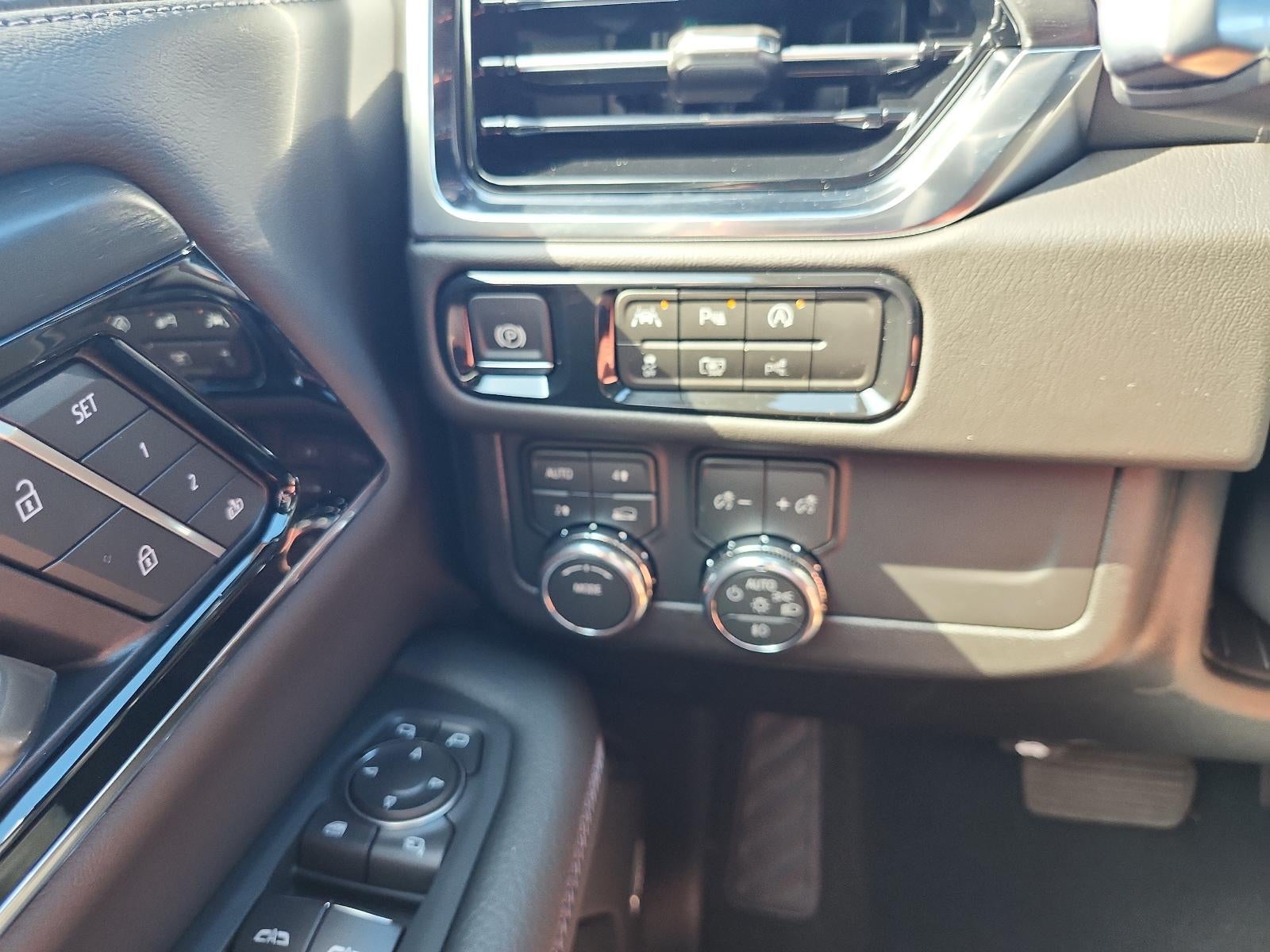 2027 GMC Yukon 4WD 4dr Denali