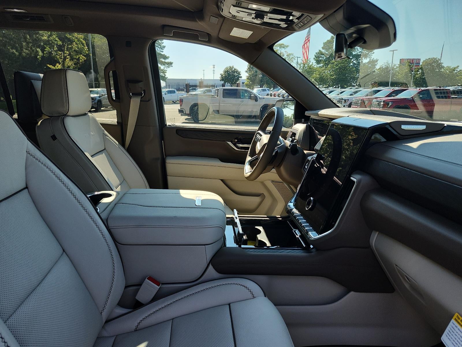 2027 GMC Yukon 4WD 4dr Denali
